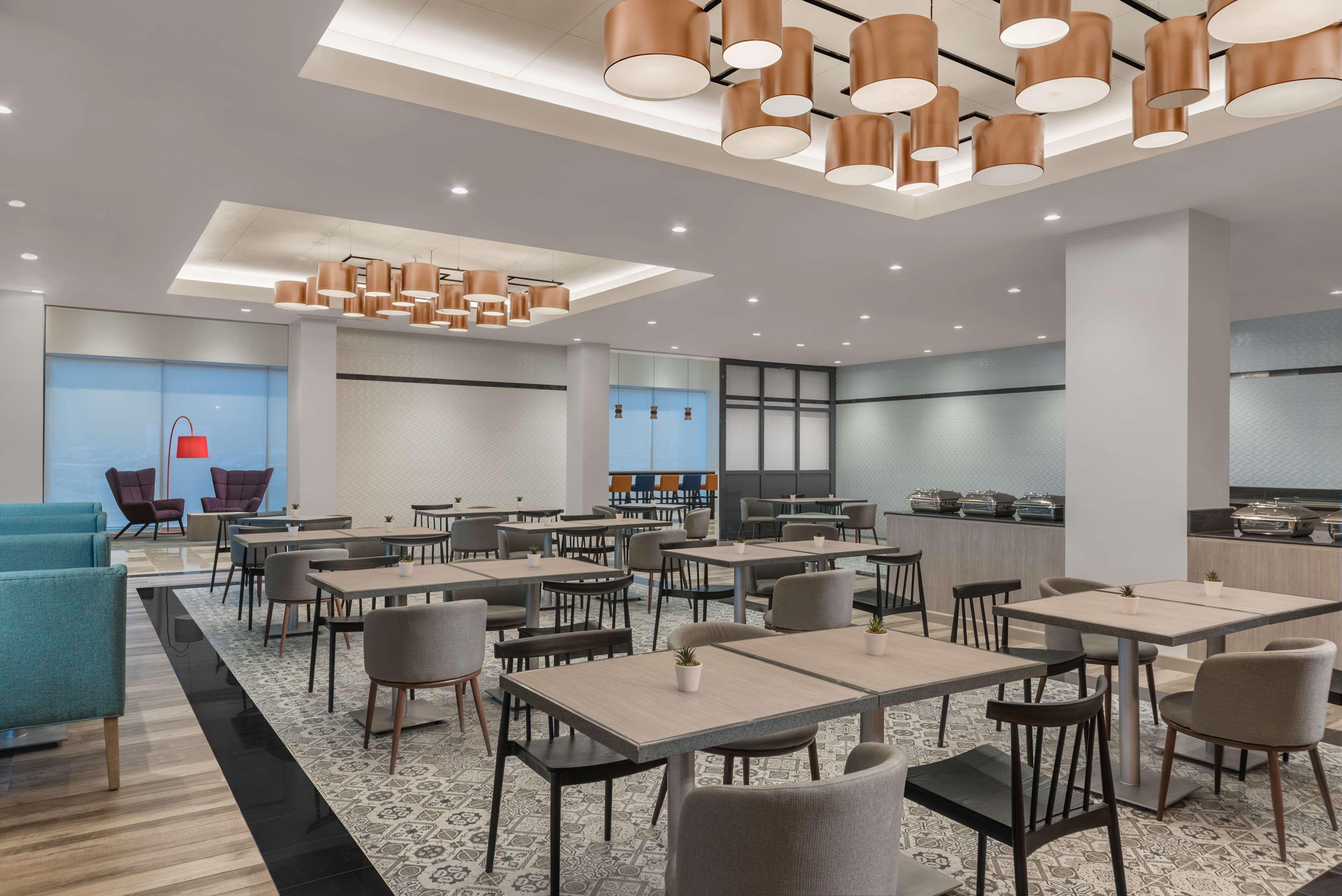 Park Inn By Radisson Iloilo 外观 照片